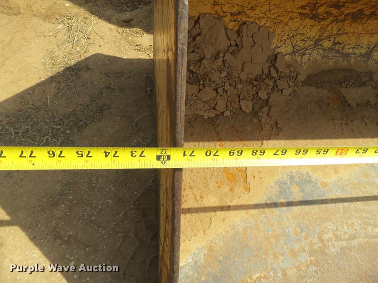 image for item EN9611 1996 Bobcat 763 skid steer