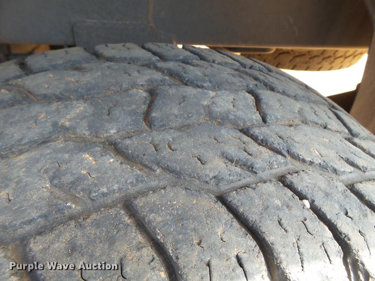 image for item EN9613 2007 Dodge Ram 2500 MegaCab pickup truck