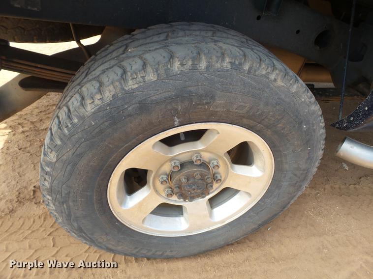 image for item EN9613 2007 Dodge Ram 2500 MegaCab pickup truck