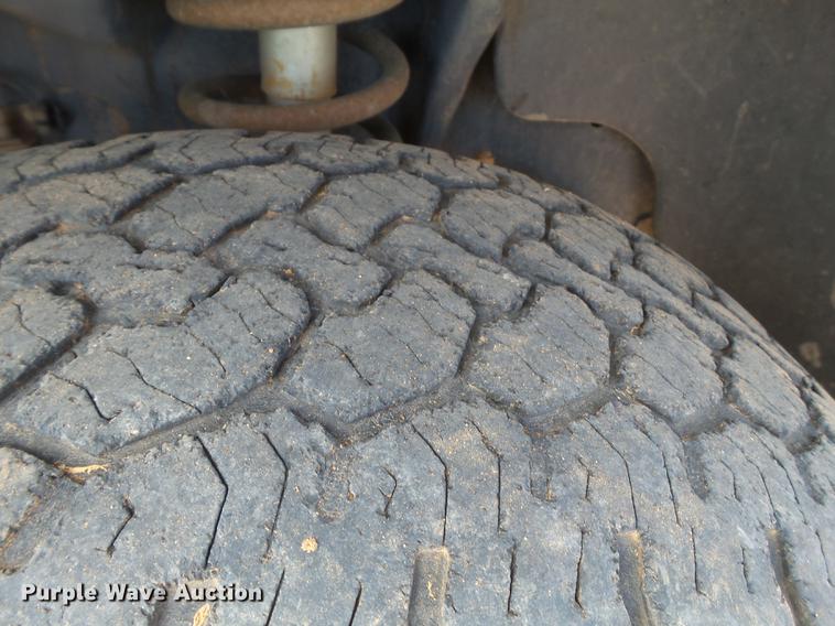 image for item EN9613 2007 Dodge Ram 2500 MegaCab pickup truck