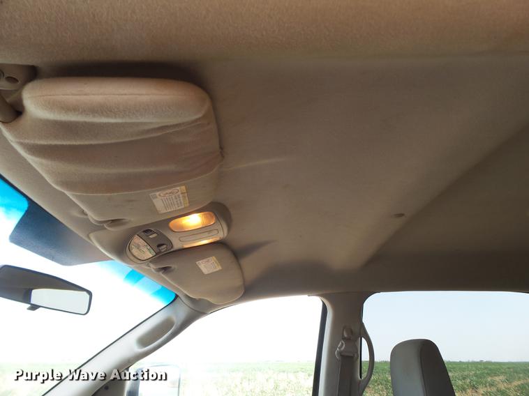 image for item EN9613 2007 Dodge Ram 2500 MegaCab pickup truck