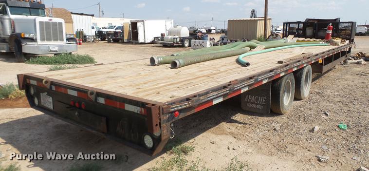 image for item EN9616 2005 Apache equipment trailer