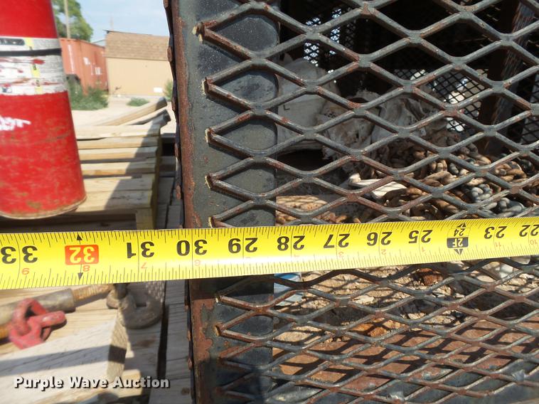 image for item EN9616 2005 Apache equipment trailer