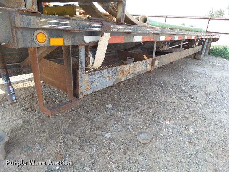 image for item EN9616 2005 Apache equipment trailer