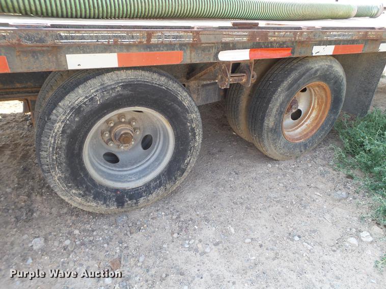 image for item EN9616 2005 Apache equipment trailer