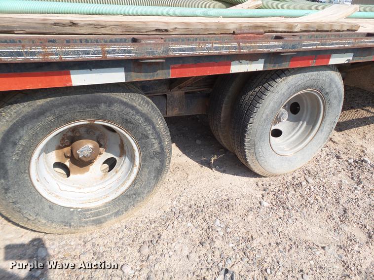 image for item EN9616 2005 Apache equipment trailer
