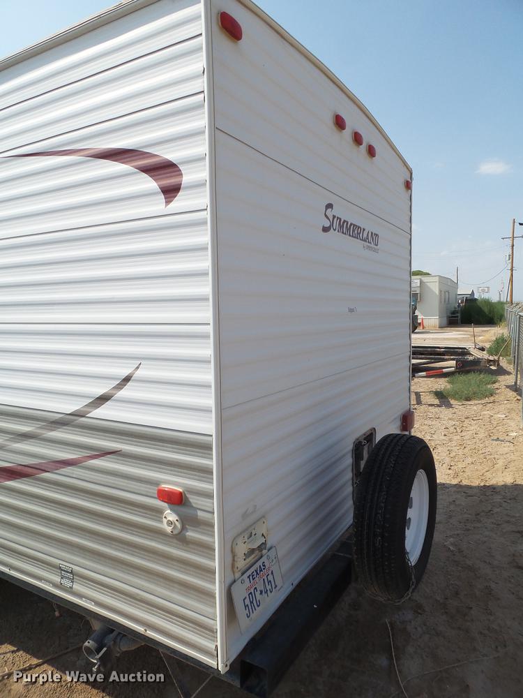 image for item EN9618 2007 Summerland camper