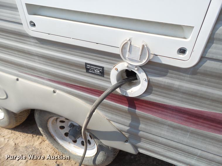 image for item EN9618 2007 Summerland camper