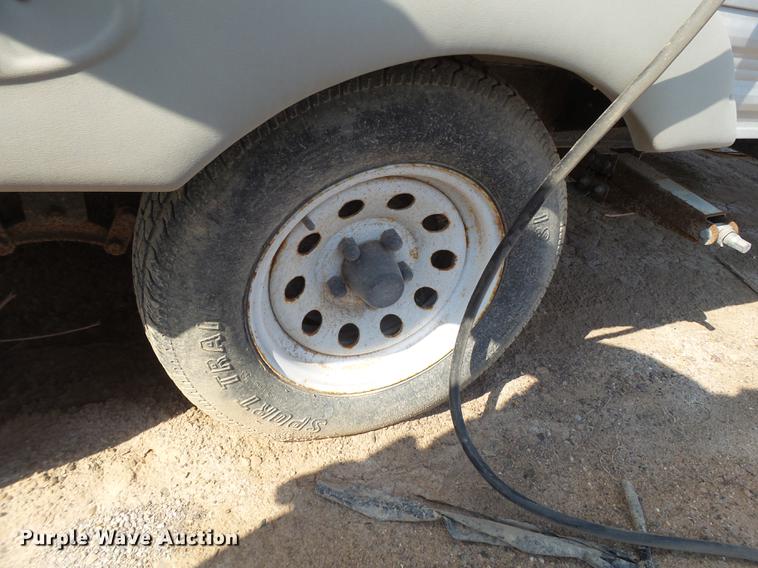 image for item EN9618 2007 Summerland camper