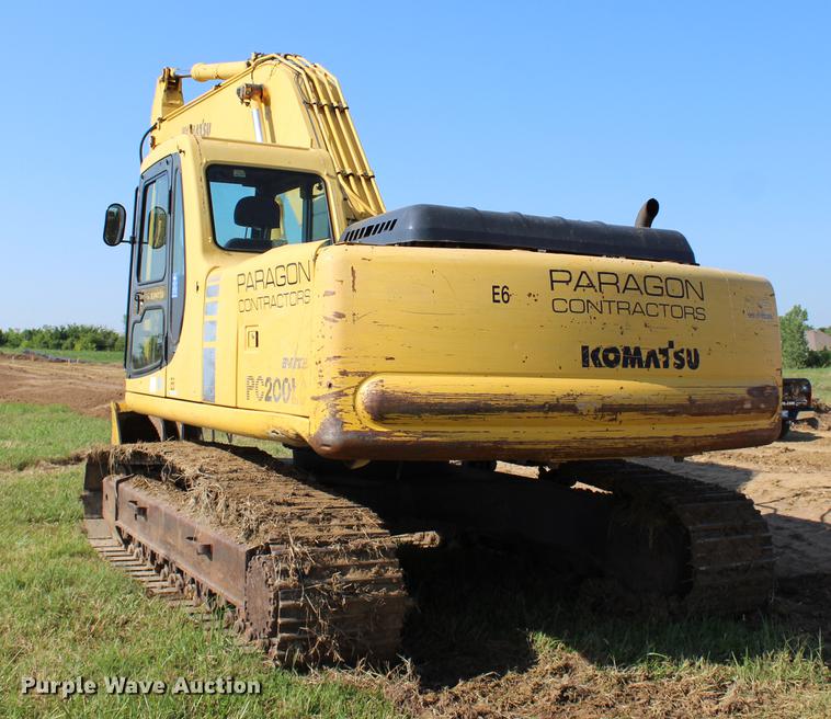 image for item BE9320 2001 Komatsu PC200LC-6 excavator