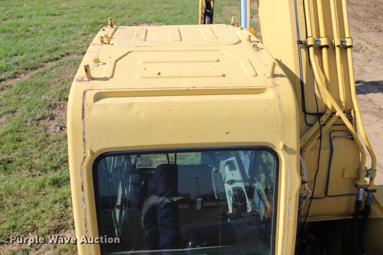image for item BE9320 2001 Komatsu PC200LC-6 excavator
