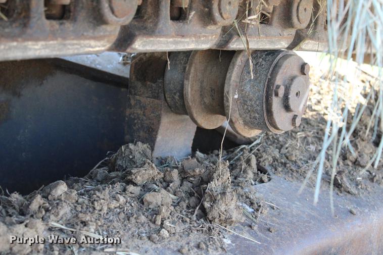 image for item BE9320 2001 Komatsu PC200LC-6 excavator