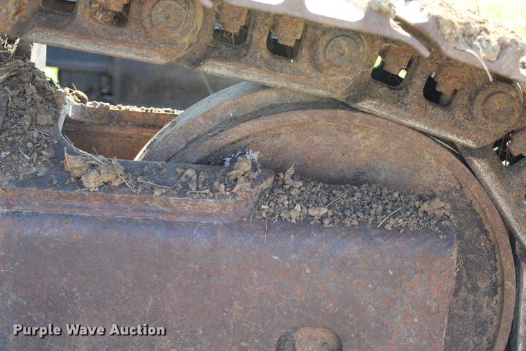 image for item BE9320 2001 Komatsu PC200LC-6 excavator