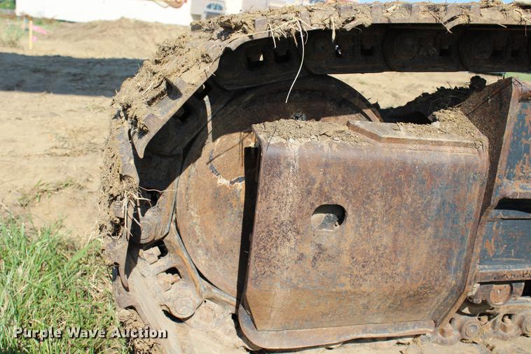 image for item BE9320 2001 Komatsu PC200LC-6 excavator