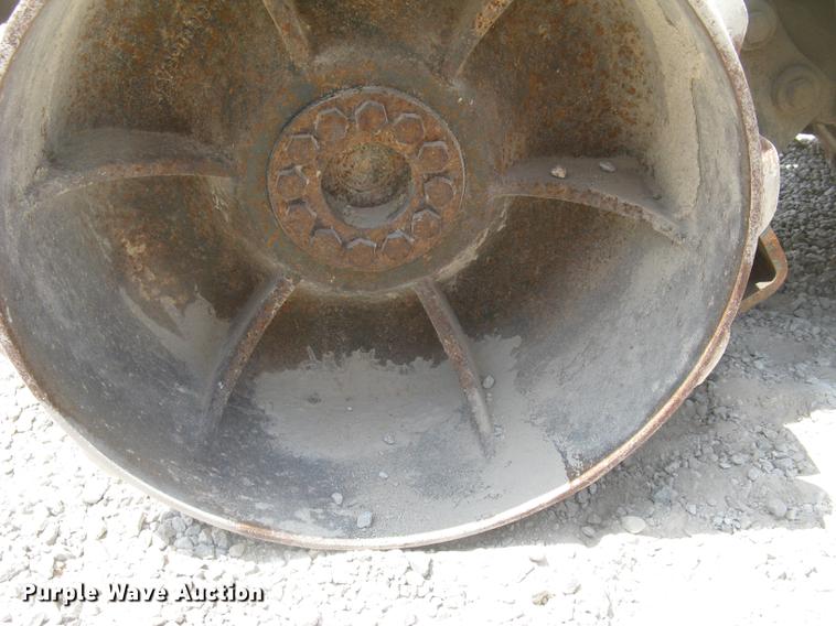 image for item BL9040 1999 Bomag BMP851 vibratory trench compactor