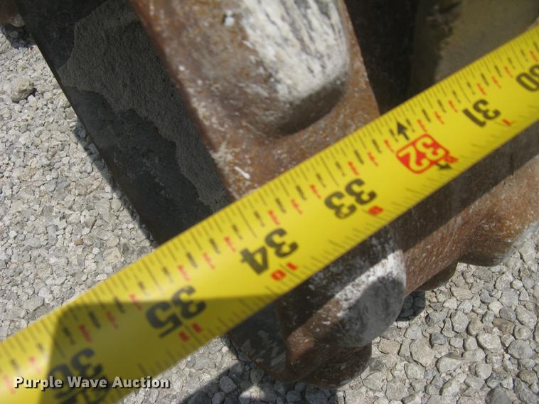 image for item BL9040 1999 Bomag BMP851 vibratory trench compactor