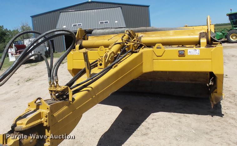 image for item DA3582 2005 Miskin D19 scraper