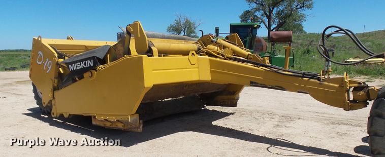 image for item DA3582 2005 Miskin D19 scraper