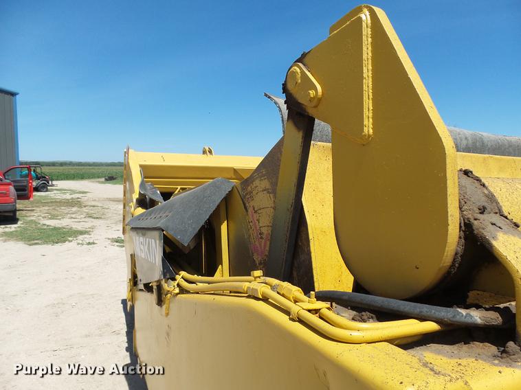 image for item DA3582 2005 Miskin D19 scraper