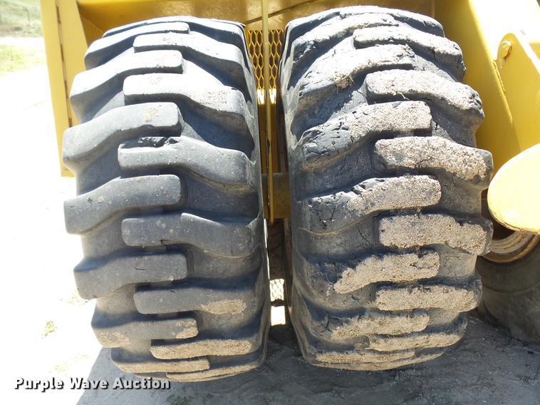 image for item DA3582 2005 Miskin D19 scraper