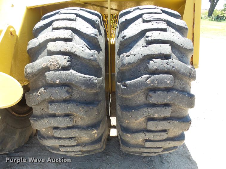 image for item DA3582 2005 Miskin D19 scraper