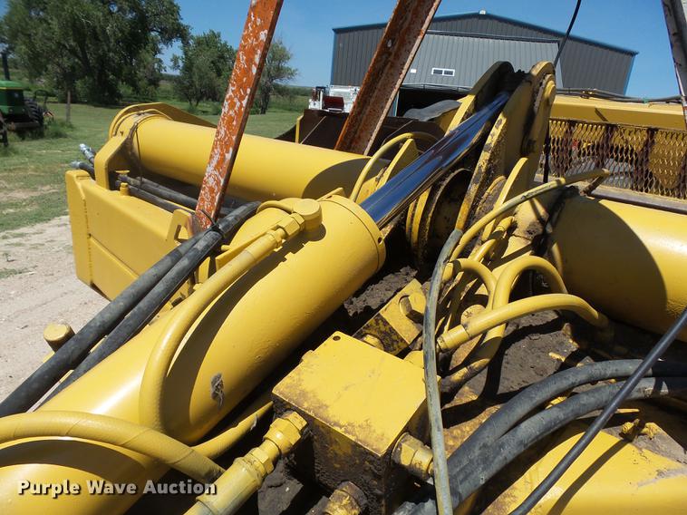 image for item DA3584 2005 Miskin D19 scraper