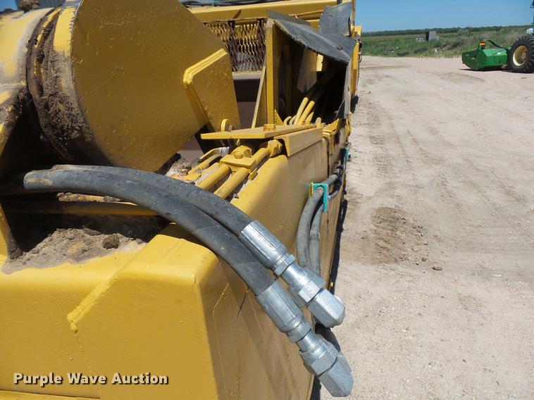 image for item DA3584 2005 Miskin D19 scraper