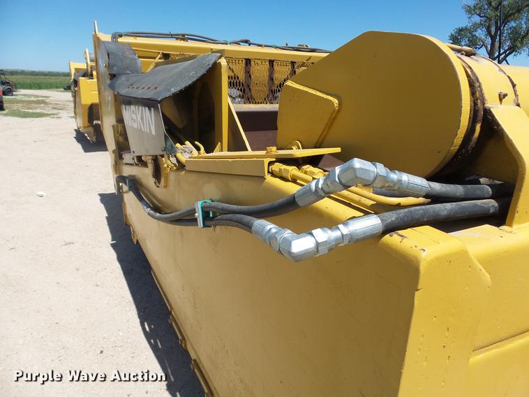 image for item DA3584 2005 Miskin D19 scraper