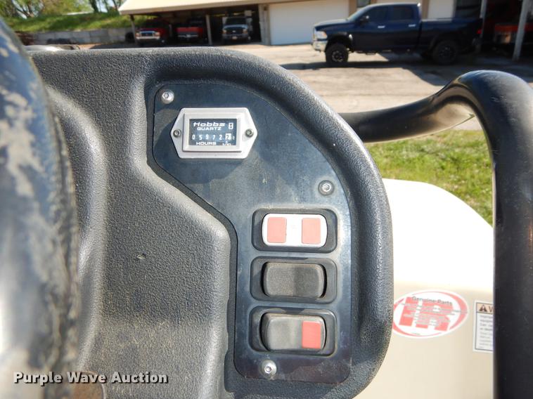 image for item DB6092 2003 Ingersoll Rand CR30 single drum roller