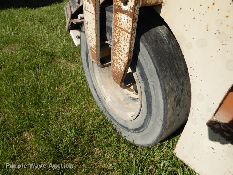 image for item DB6092 2003 Ingersoll Rand CR30 single drum roller