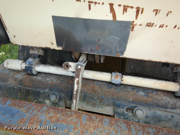 image for item DB6092 2003 Ingersoll Rand CR30 single drum roller