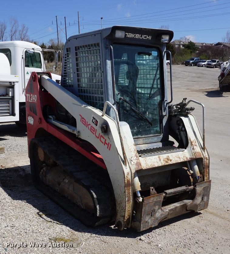 image for item DB6226 2008 Takeuchi TL240 skid steer