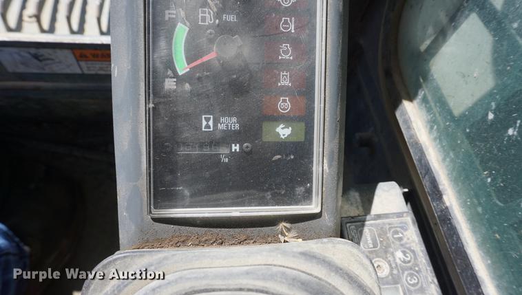 image for item DB6226 2008 Takeuchi TL240 skid steer