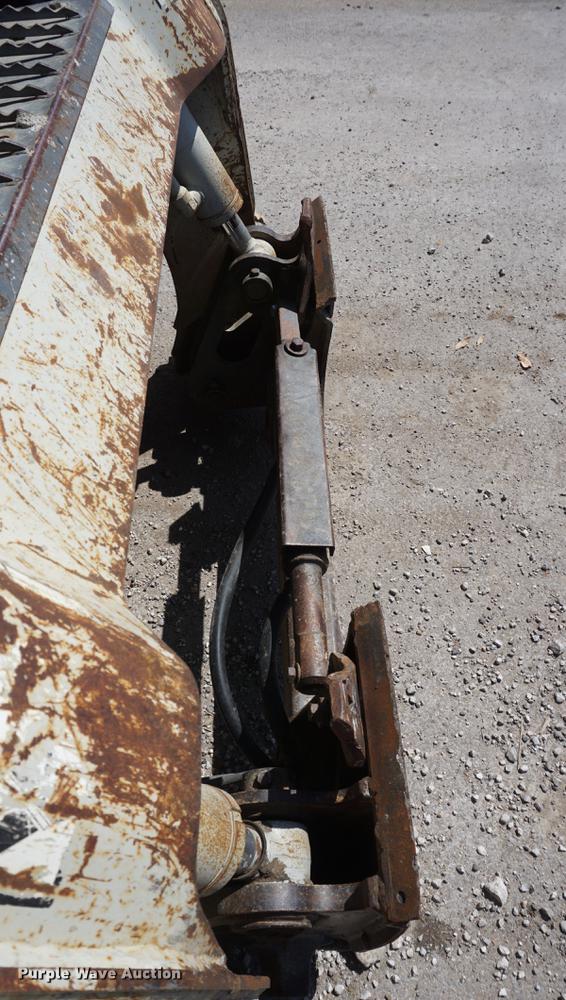 image for item DB6226 2008 Takeuchi TL240 skid steer