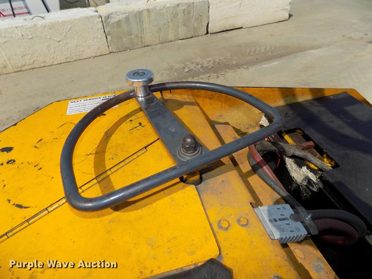 image for item DB8649 Prime Mover RC30 forklift