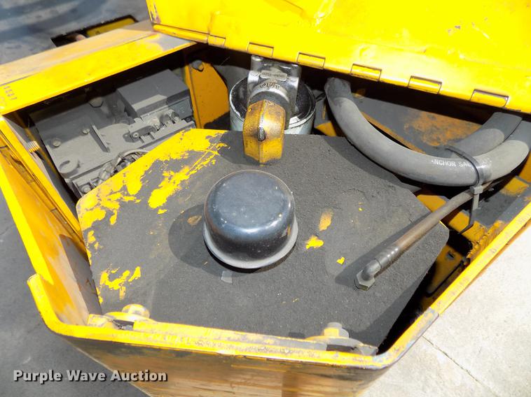 image for item DB8649 Prime Mover RC30 forklift