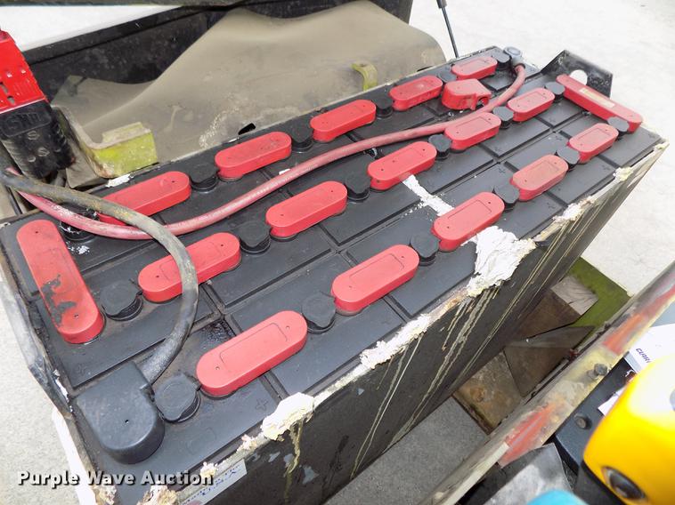 image for item DB8656 1988 Clark TM15 forklift