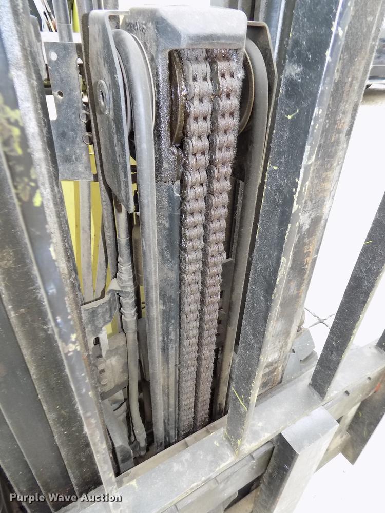 image for item DB8656 1988 Clark TM15 forklift