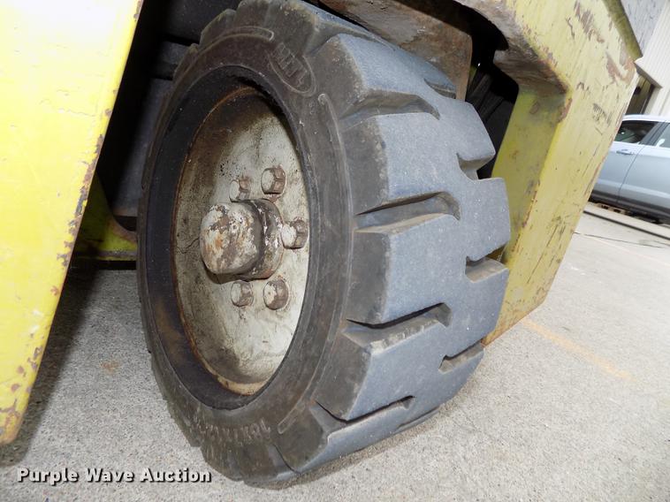 image for item DB8656 1988 Clark TM15 forklift