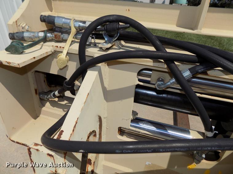 image for item DB8659 JLG telehandler carriage