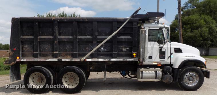 image for item DB8665 2004 Mack CV713 Granite dump truck
