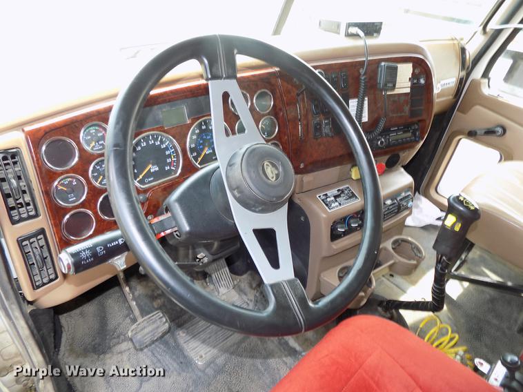 image for item DB8665 2004 Mack CV713 Granite dump truck