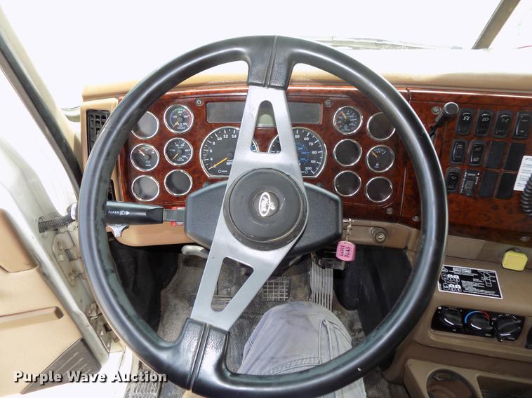 image for item DB8665 2004 Mack CV713 Granite dump truck