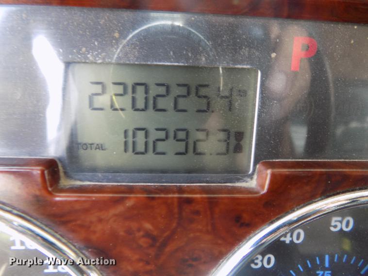 image for item DB8665 2004 Mack CV713 Granite dump truck