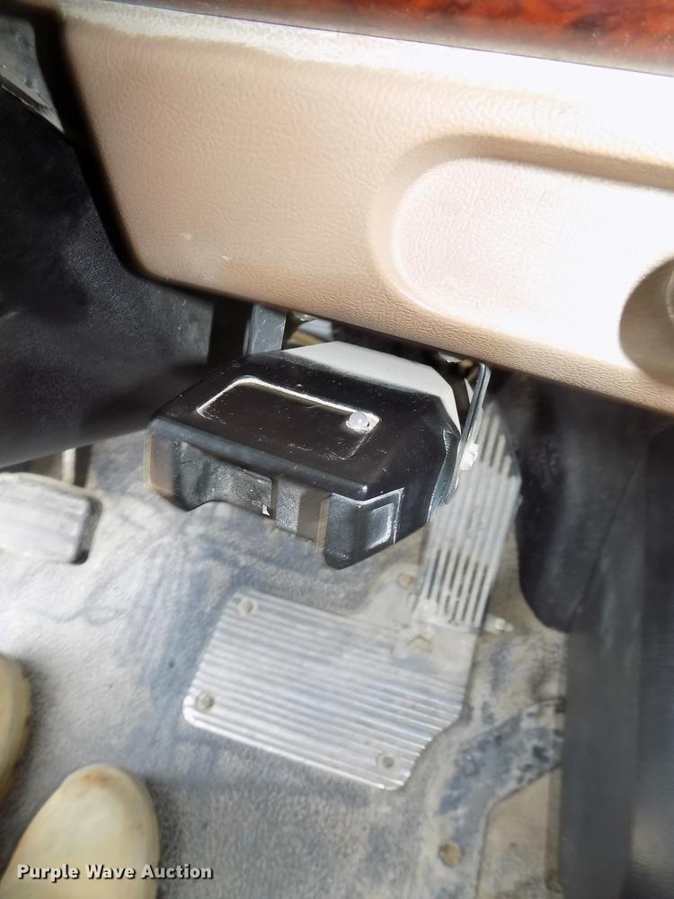 image for item DB8665 2004 Mack CV713 Granite dump truck