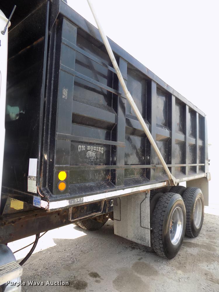 image for item DB8665 2004 Mack CV713 Granite dump truck