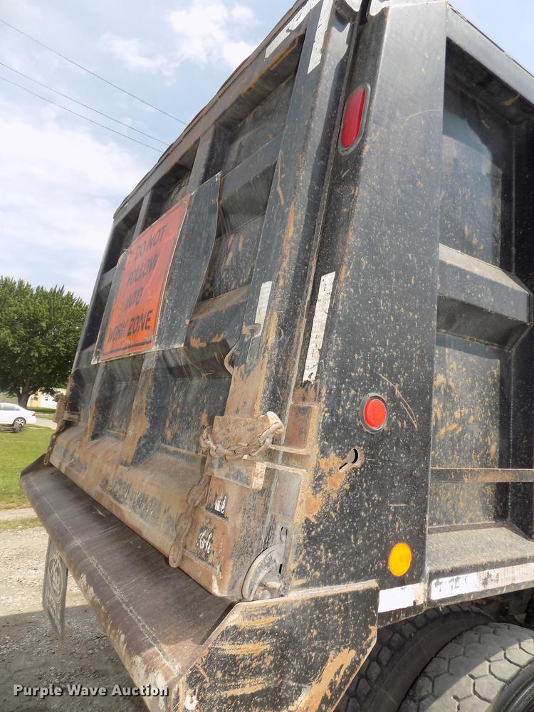 image for item DB8665 2004 Mack CV713 Granite dump truck