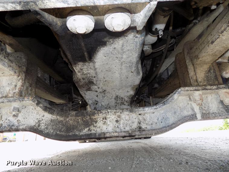 image for item DB8665 2004 Mack CV713 Granite dump truck