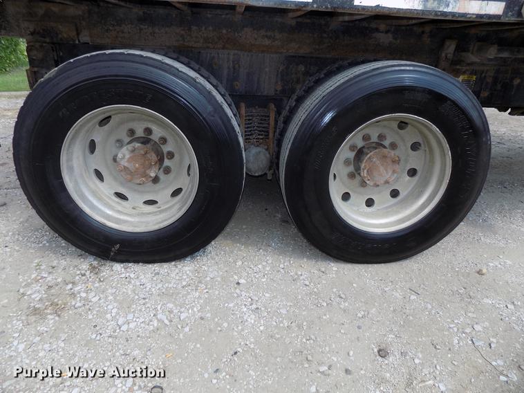 image for item DB8665 2004 Mack CV713 Granite dump truck