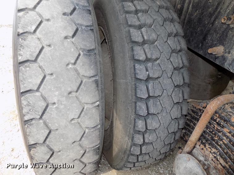 image for item DB8665 2004 Mack CV713 Granite dump truck